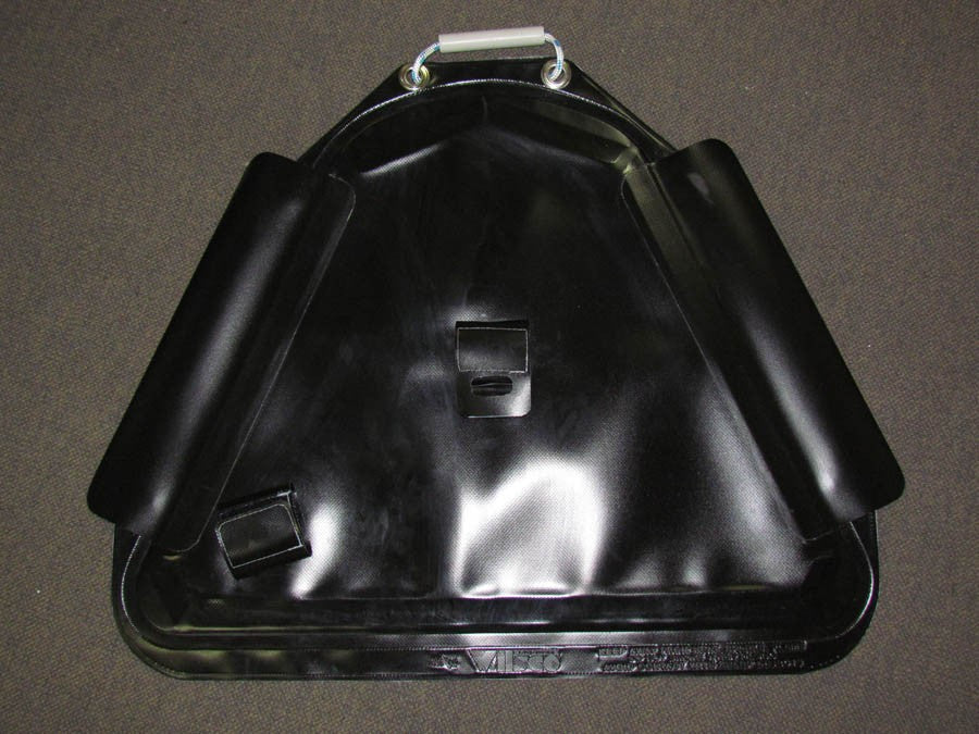 Wilsco 20 Litre Triangular Fuel Cell - With Fittings